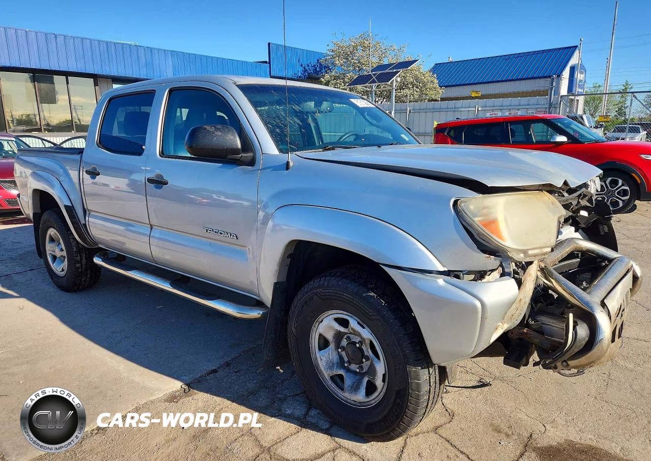 2012 Toyota Tacoma Double Cab VIN:3TMLU4EN7CM090598 - 4