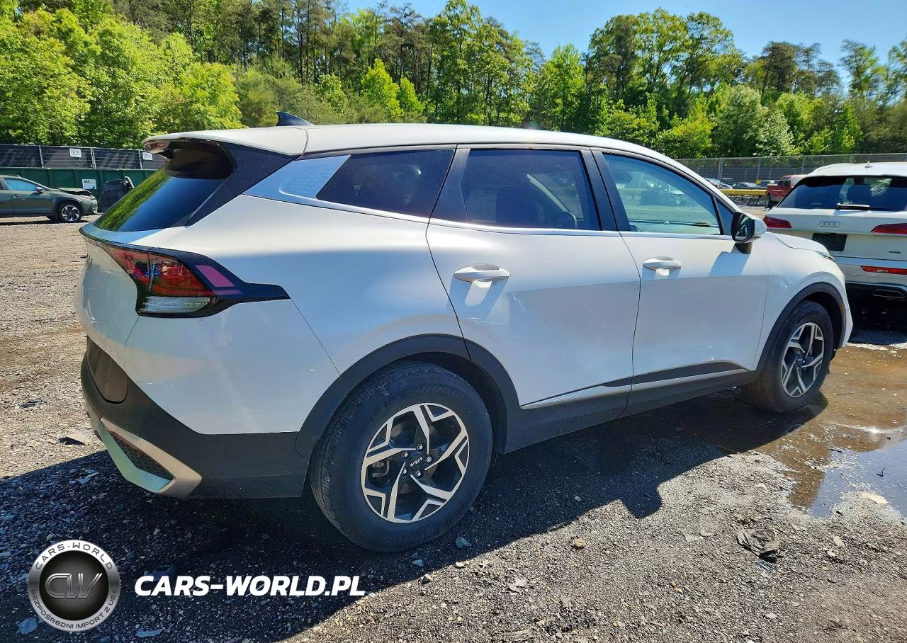 2023 Kia Sportage Lx VIN:KNDPU3AFXP7041938 - 3