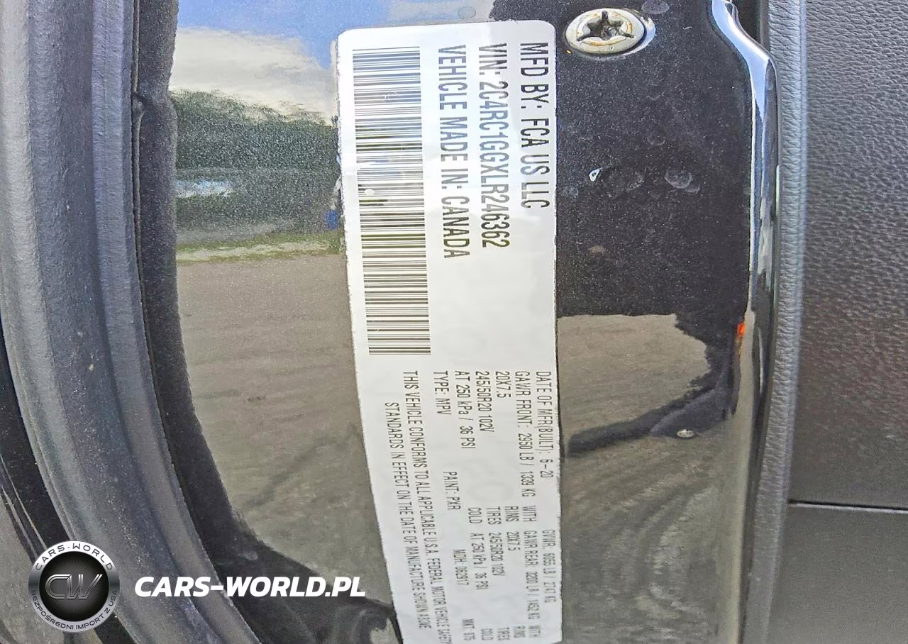 2020 Chrysler Pacifica Limited VIN:2C4RC1GGXLR246362 - 13
