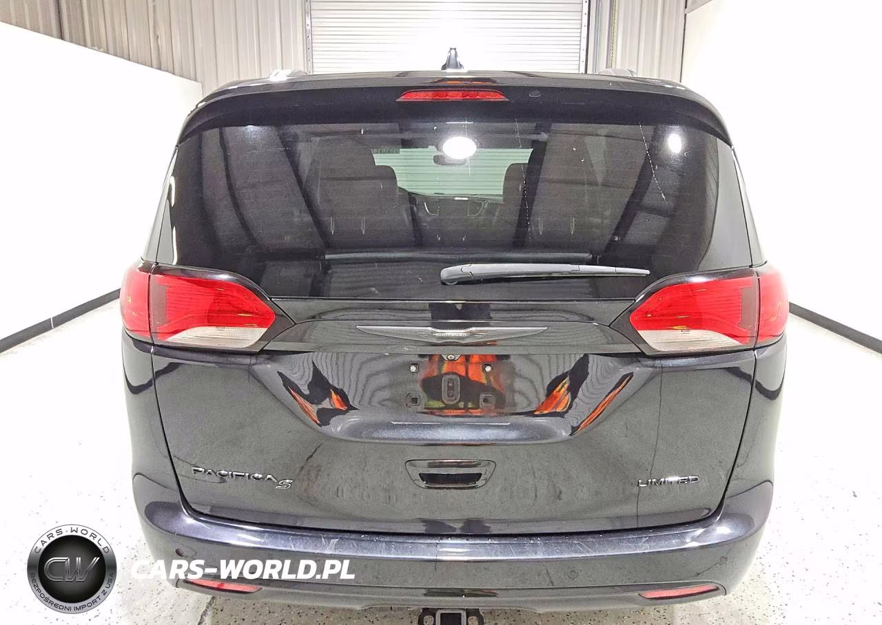 2020 Chrysler Pacifica Limited VIN:2C4RC1GGXLR246362 - 6