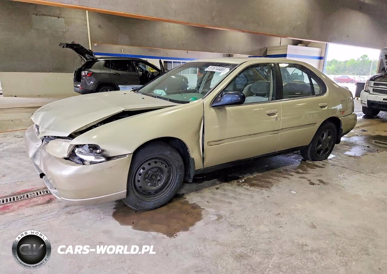 1999 Nissan Altima Xe