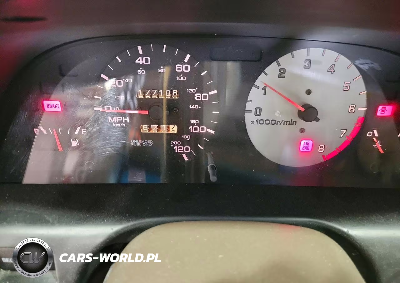 1999 Nissan Altima Xe VIN:1N4DL01D5XC266445 - 9