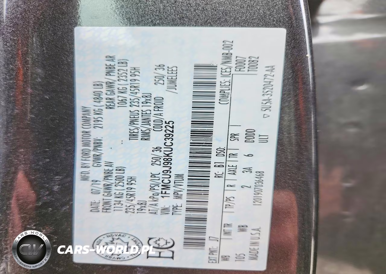 2019 Ford Escape Titanium VIN:1FMCU9J98KUC39225 - 13
