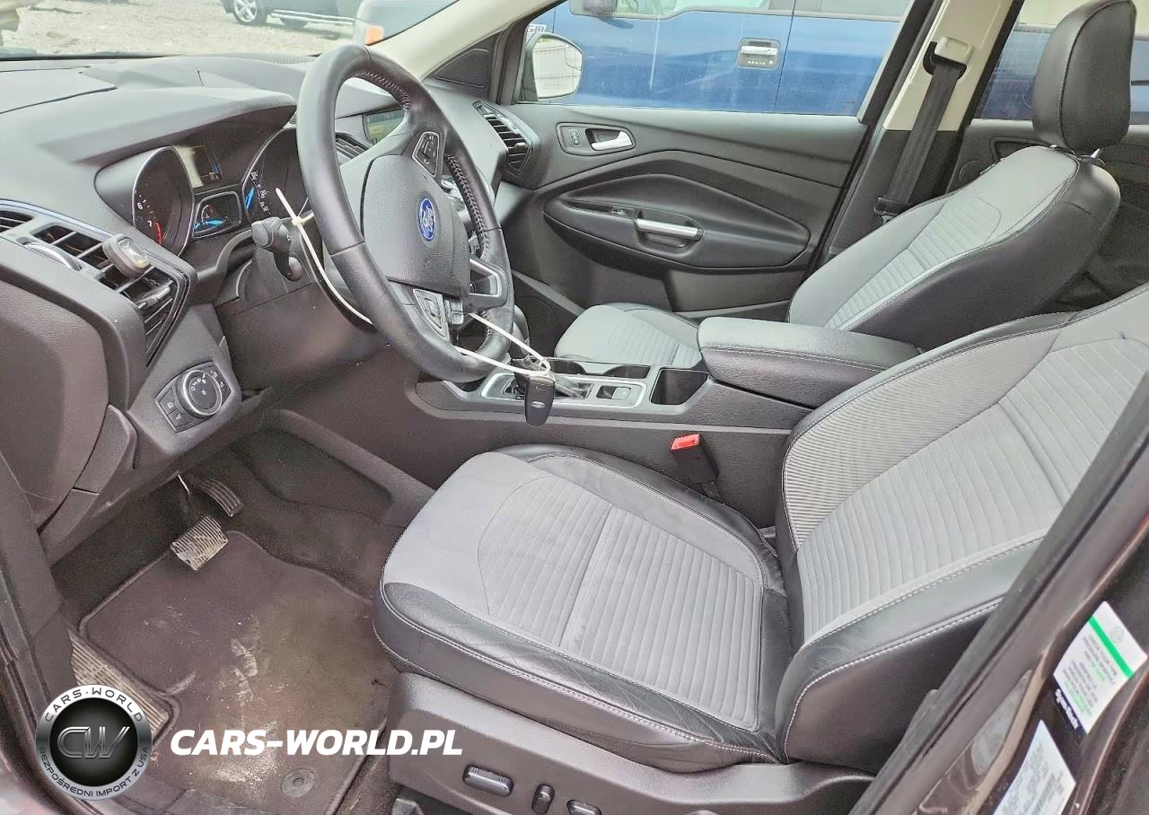 2019 Ford Escape Titanium VIN:1FMCU9J98KUC39225 - 7
