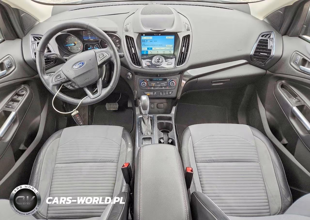 2019 Ford Escape Titanium VIN:1FMCU9J98KUC39225 - 8