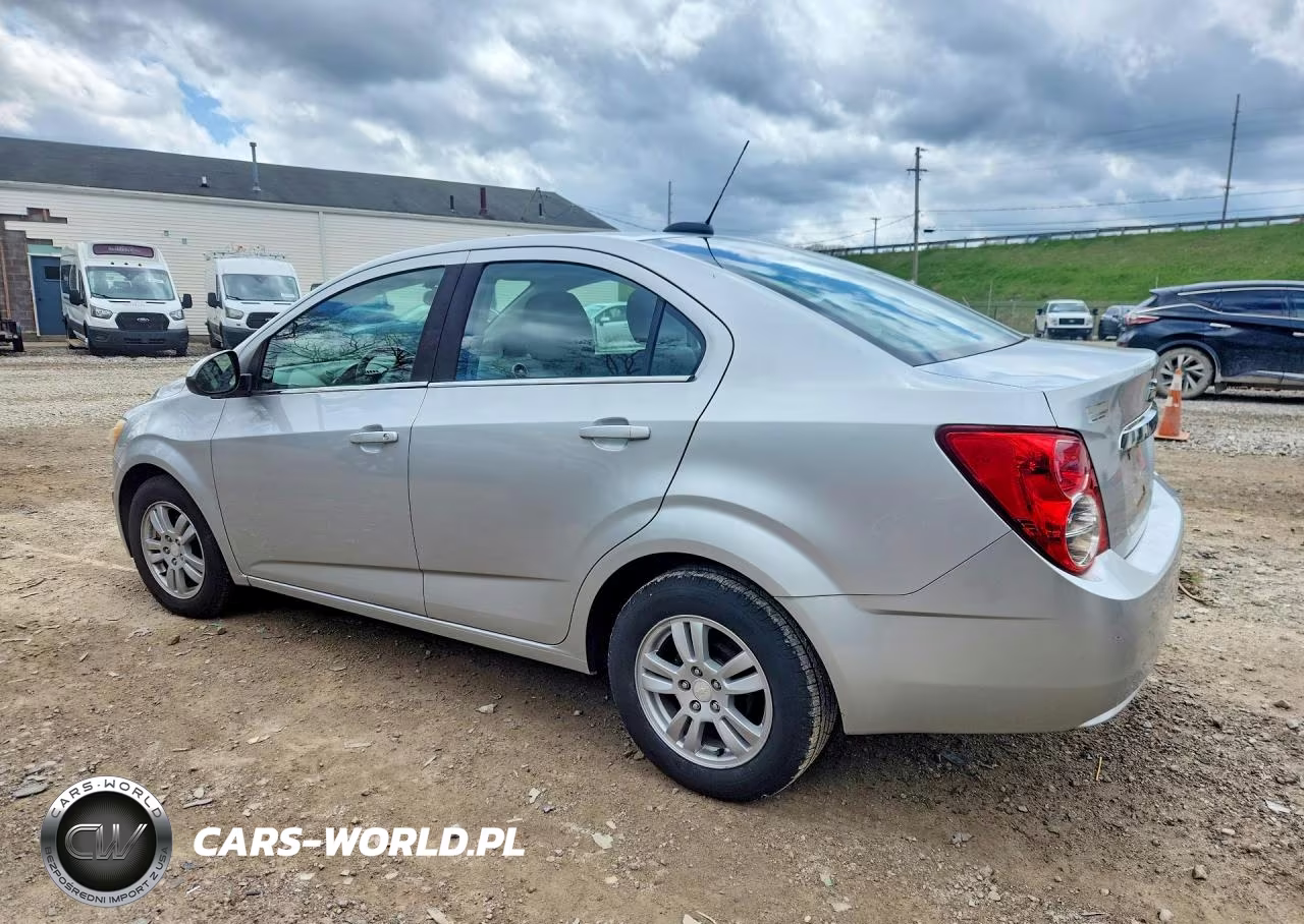 2015 Chevrolet Sonic Lt VIN:1G1JC5SG5F4203351 - 2
