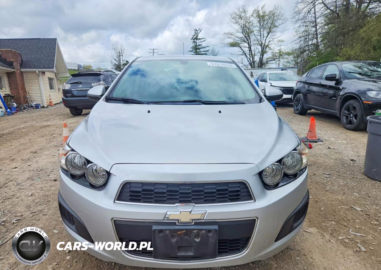 2015 Chevrolet Sonic Lt VIN:1G1JC5SG5F4203351 - 5