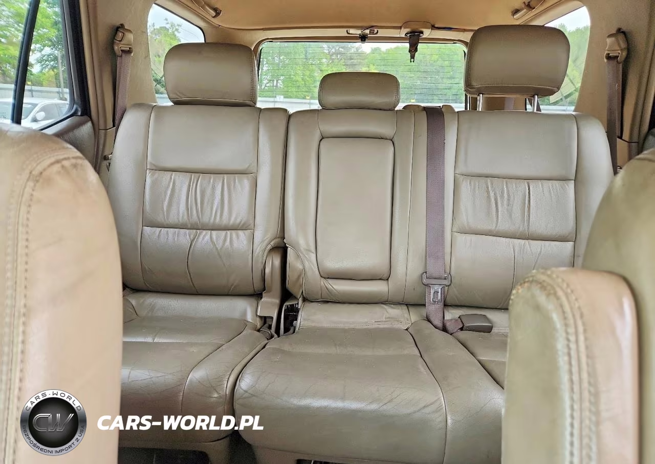 2004 Toyota Sequoia Sr5 VIN:5TDZT34A94S211235 - 10