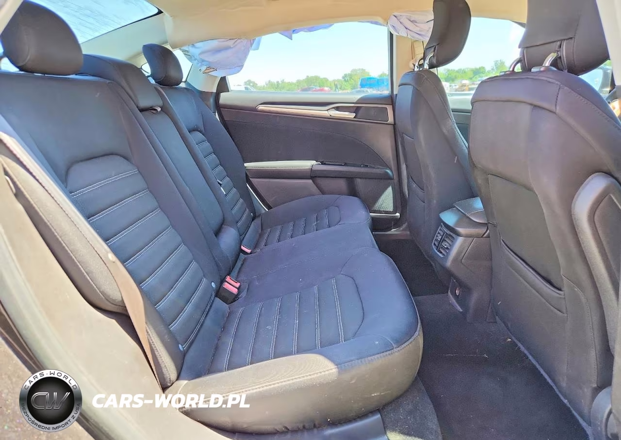 2013 Ford Fusion Se VIN:3FA6P0H7XDR118592 - 10