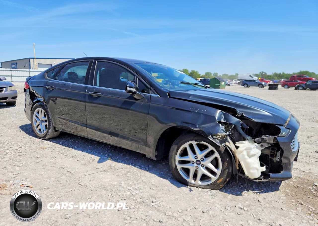 2013 Ford Fusion Se VIN:3FA6P0H7XDR118592 - 4