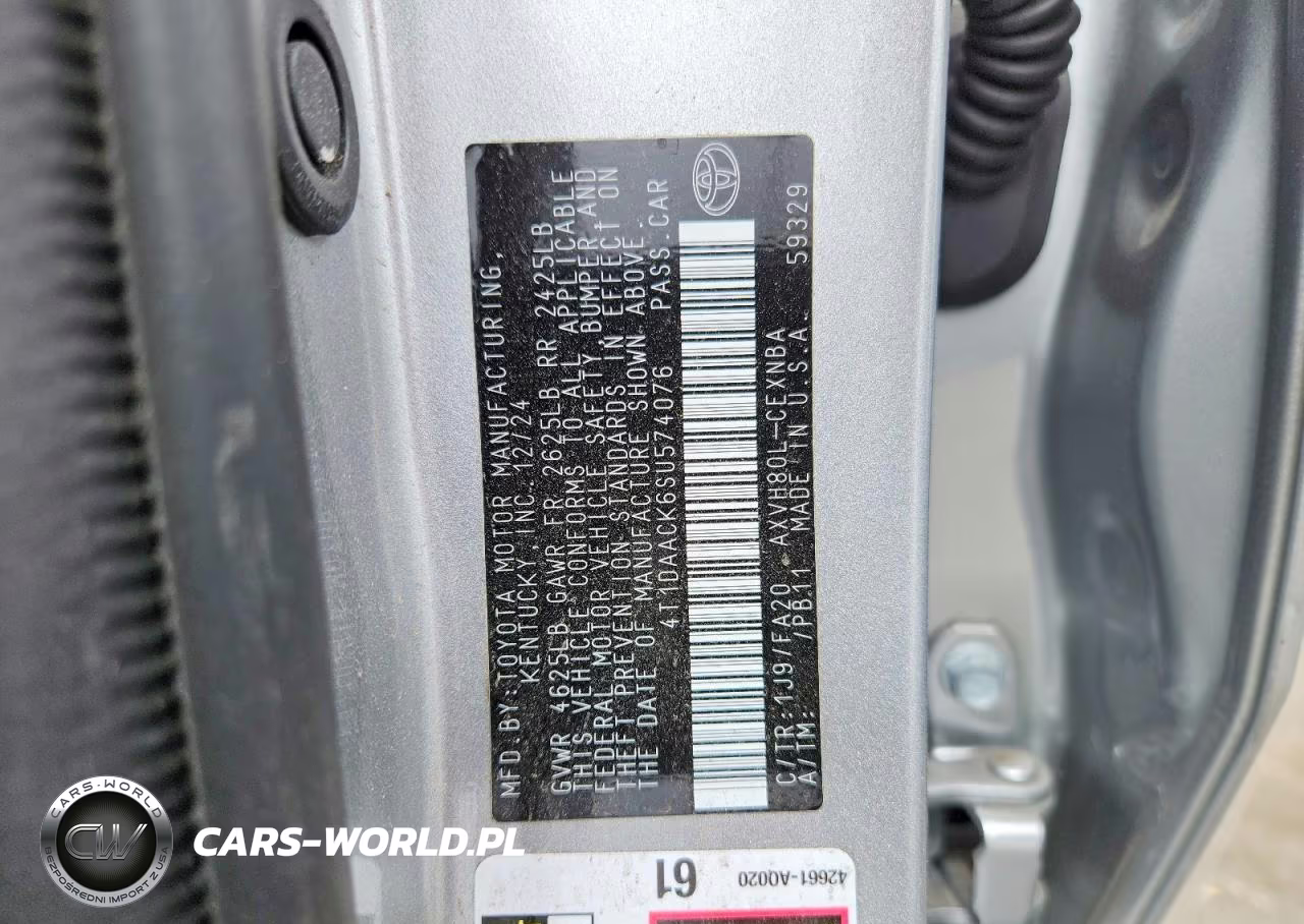 2025 Toyota Camry Le VIN:4T1DAACK6SU574076 - 12