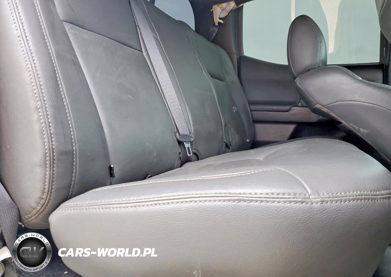 2019 Toyota Tacoma VIN:3TMCZ5AN4KM285179 - 10