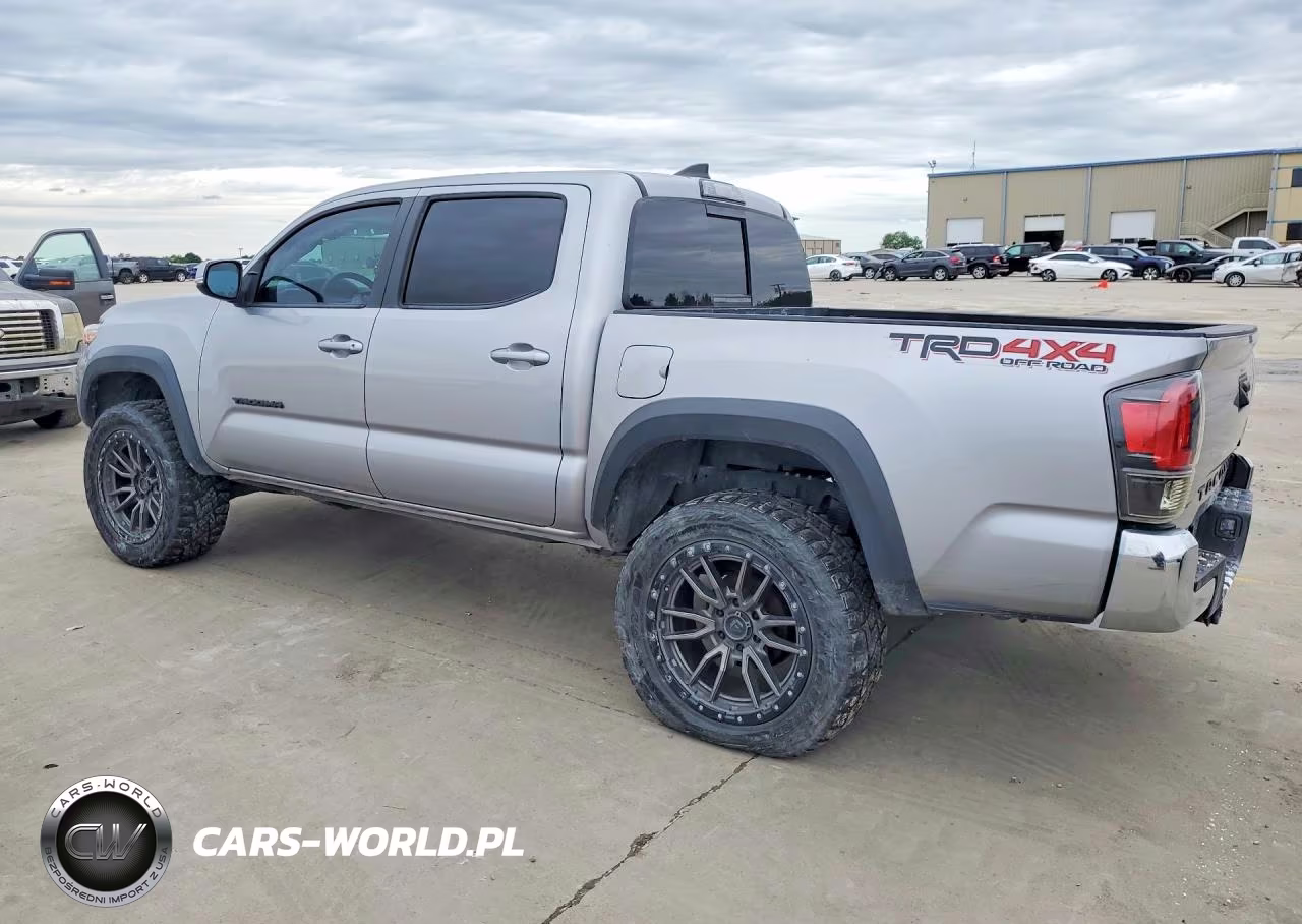 2019 Toyota Tacoma VIN:3TMCZ5AN4KM285179 - 2