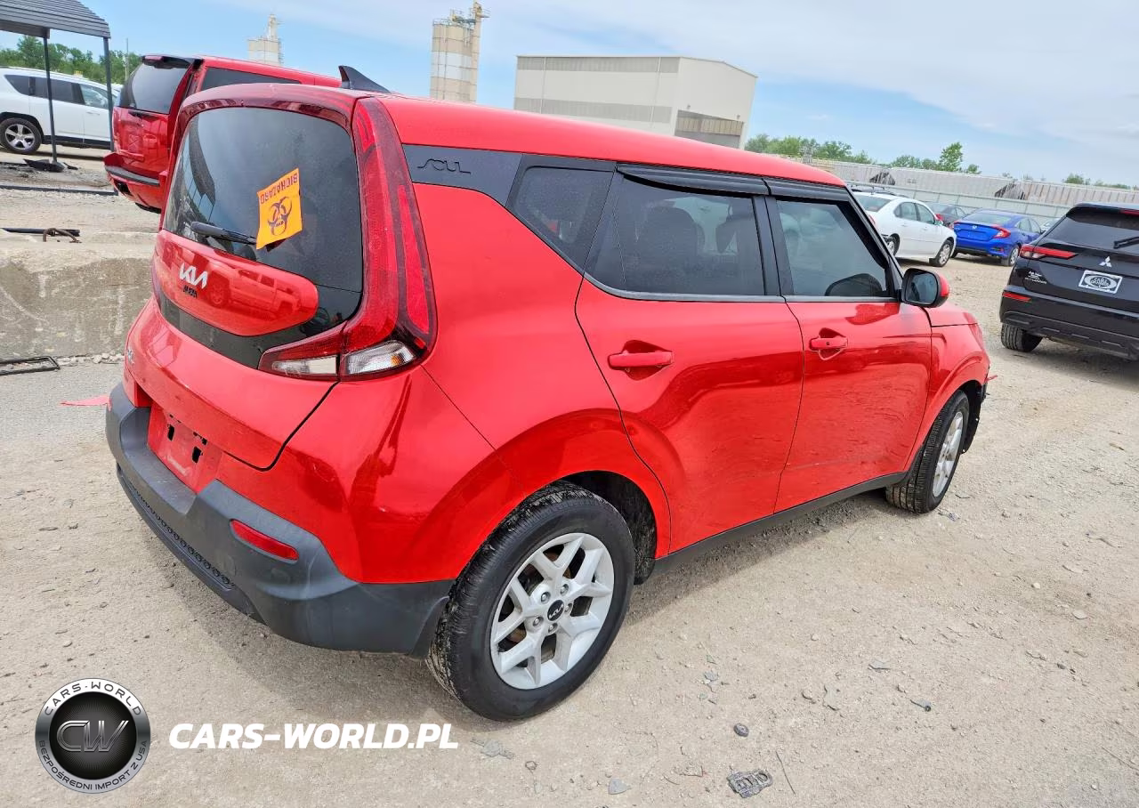 2022 Kia Soul S VIN:KNDJ23AU8N7180439 - 3