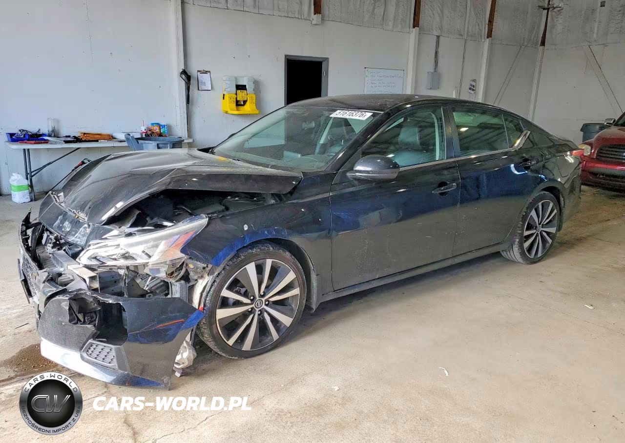 2021 Nissan Altima Sr – zdjęcie 1 z 12