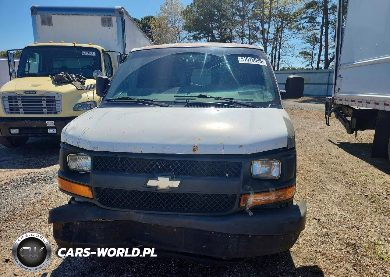 2004 Chevrolet Express G3500 VIN:1GCHG39U141171071 - 5