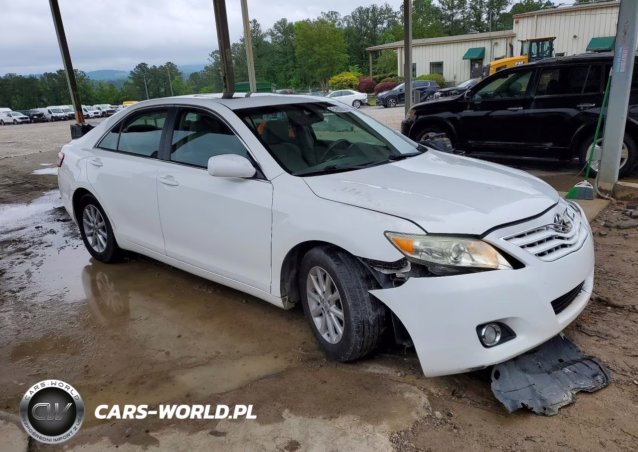 2010 Toyota Camry Xle VIN:4T1BF3EK6AU516422 - 4