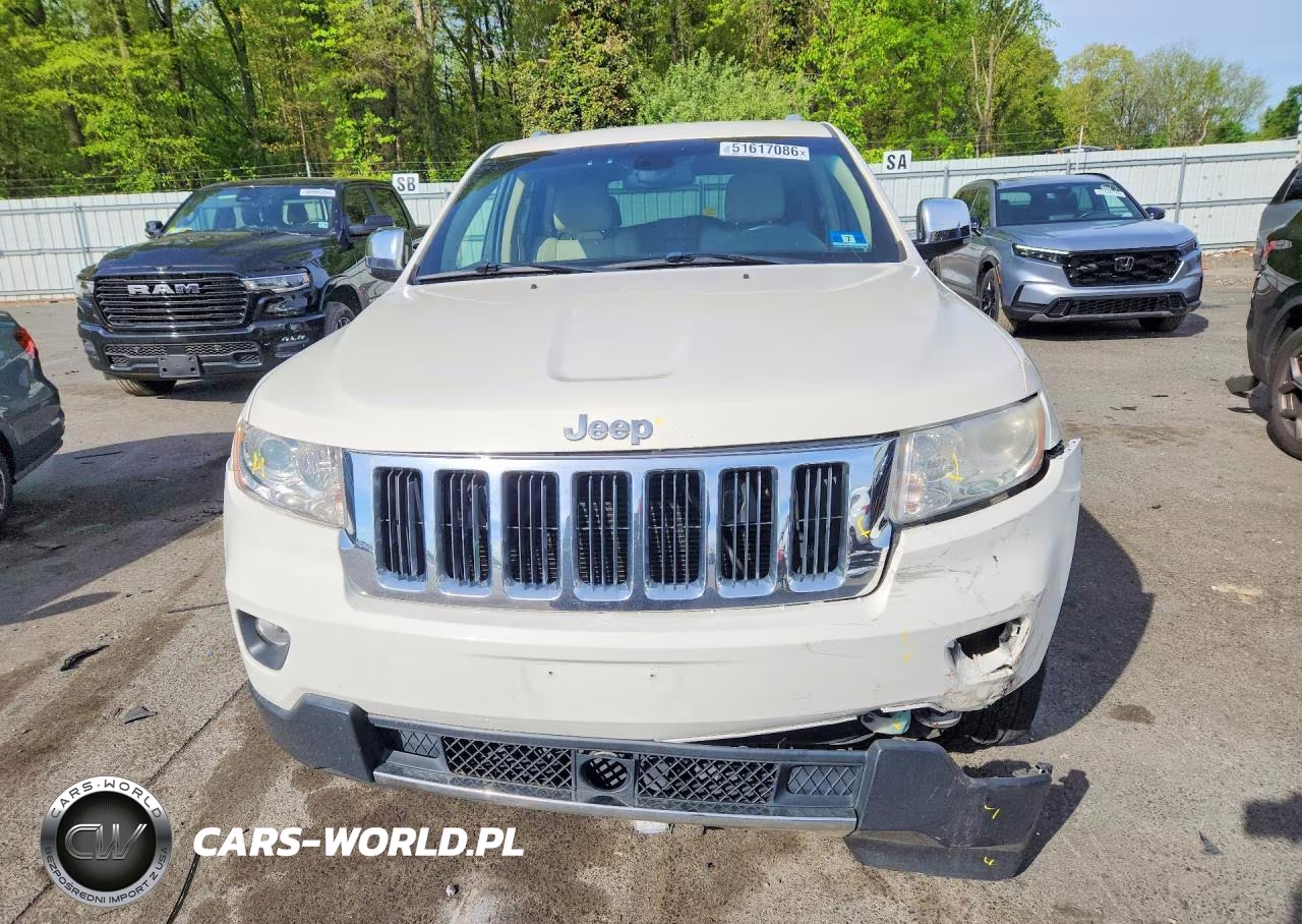2012 Jeep Grand Cherokee Limited VIN:1C4RJEBG8CC142871 - 5