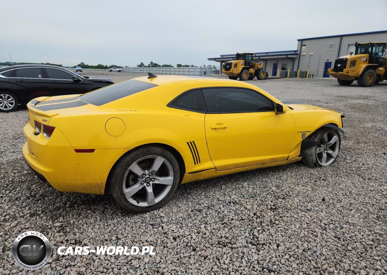 2011 Chevrolet Camaro Lt VIN:2G1FC1ED7B9139014 - 3