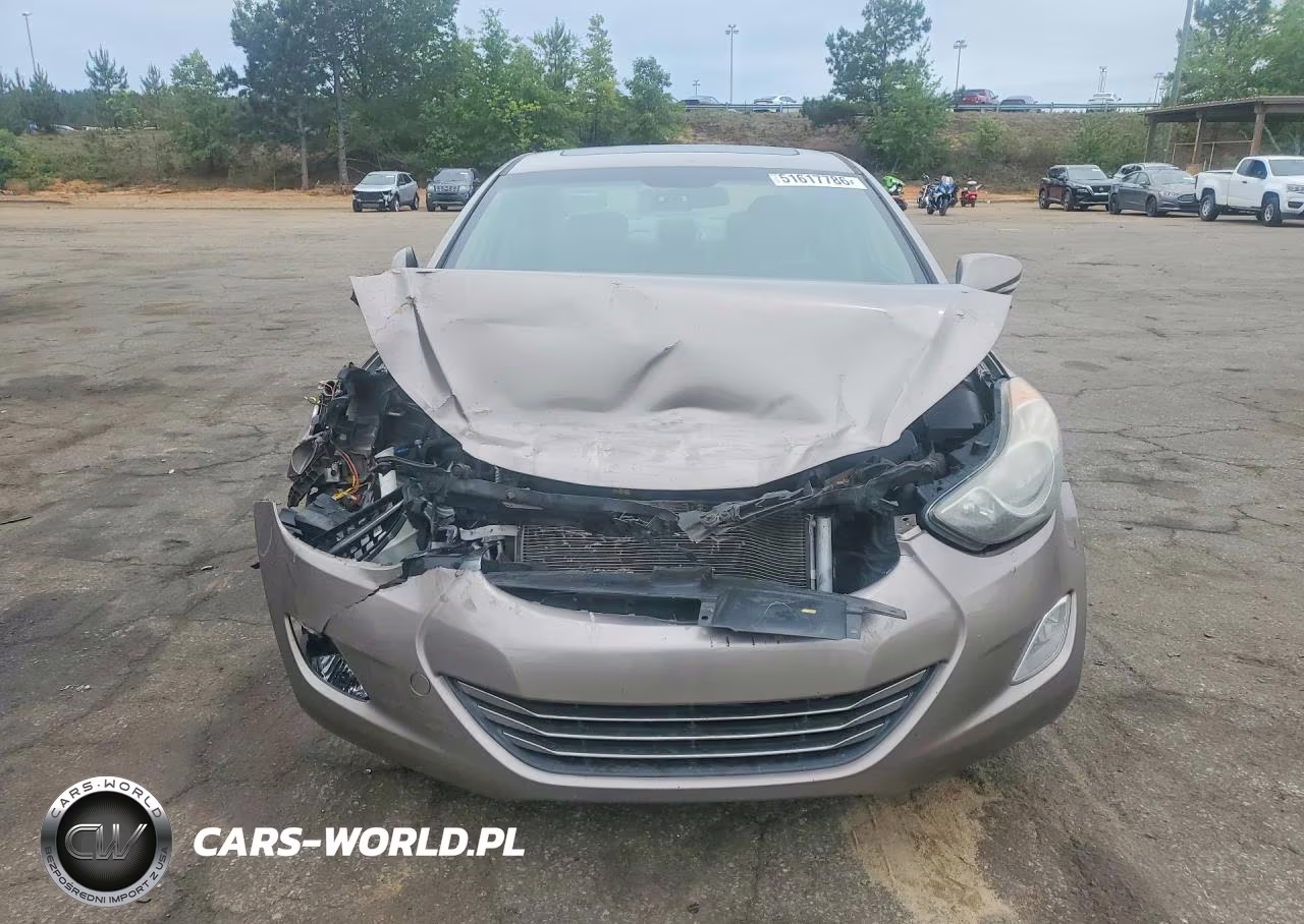 2012 Hyundai Elantra Limited VIN:5NPDH4AE6CH112692 - 5