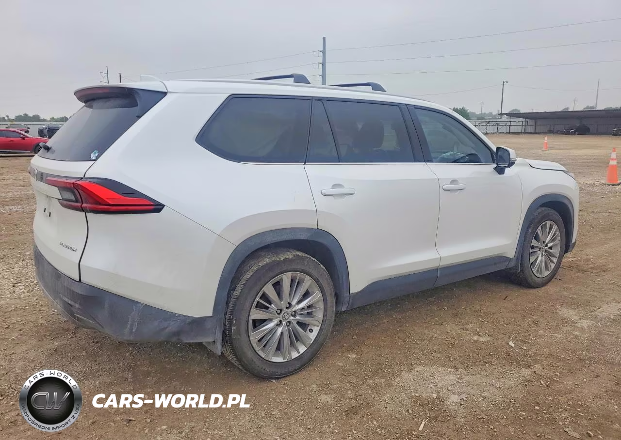 2024 Toyota Grand Highlander Platinum VIN:5TDAAAB58RS055046 - 3