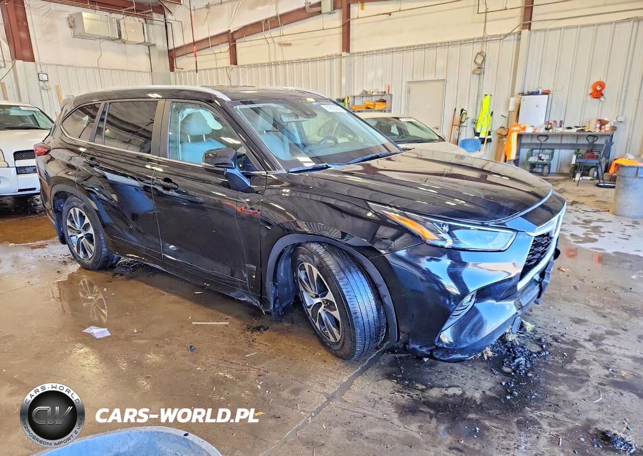 2023 Toyota Highlander Xle VIN:5TDKDRBH6PS527228 - 4