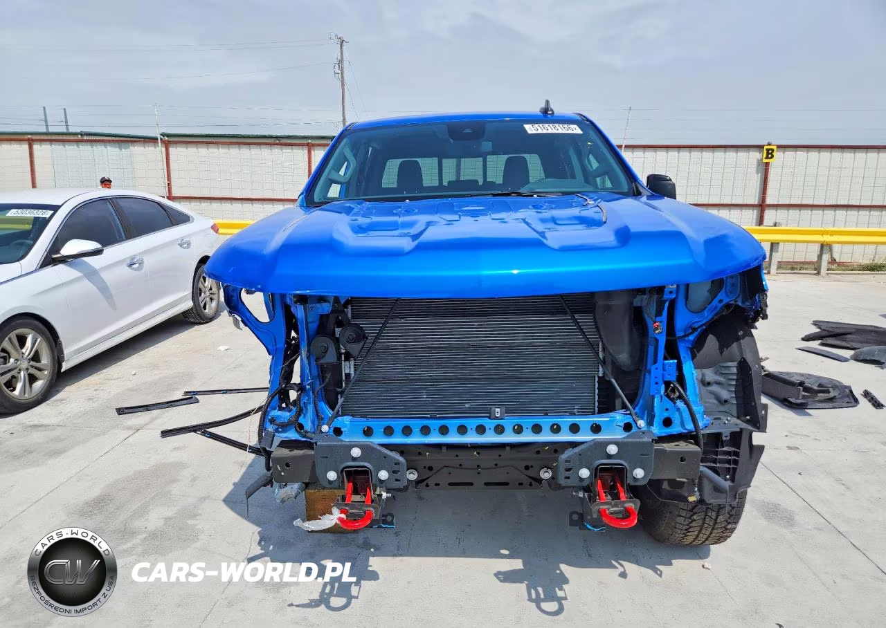 2025 Chevrolet Silverado K1500 Lt Trail Boss VIN:3GCUKFEDXSG296315 - 5