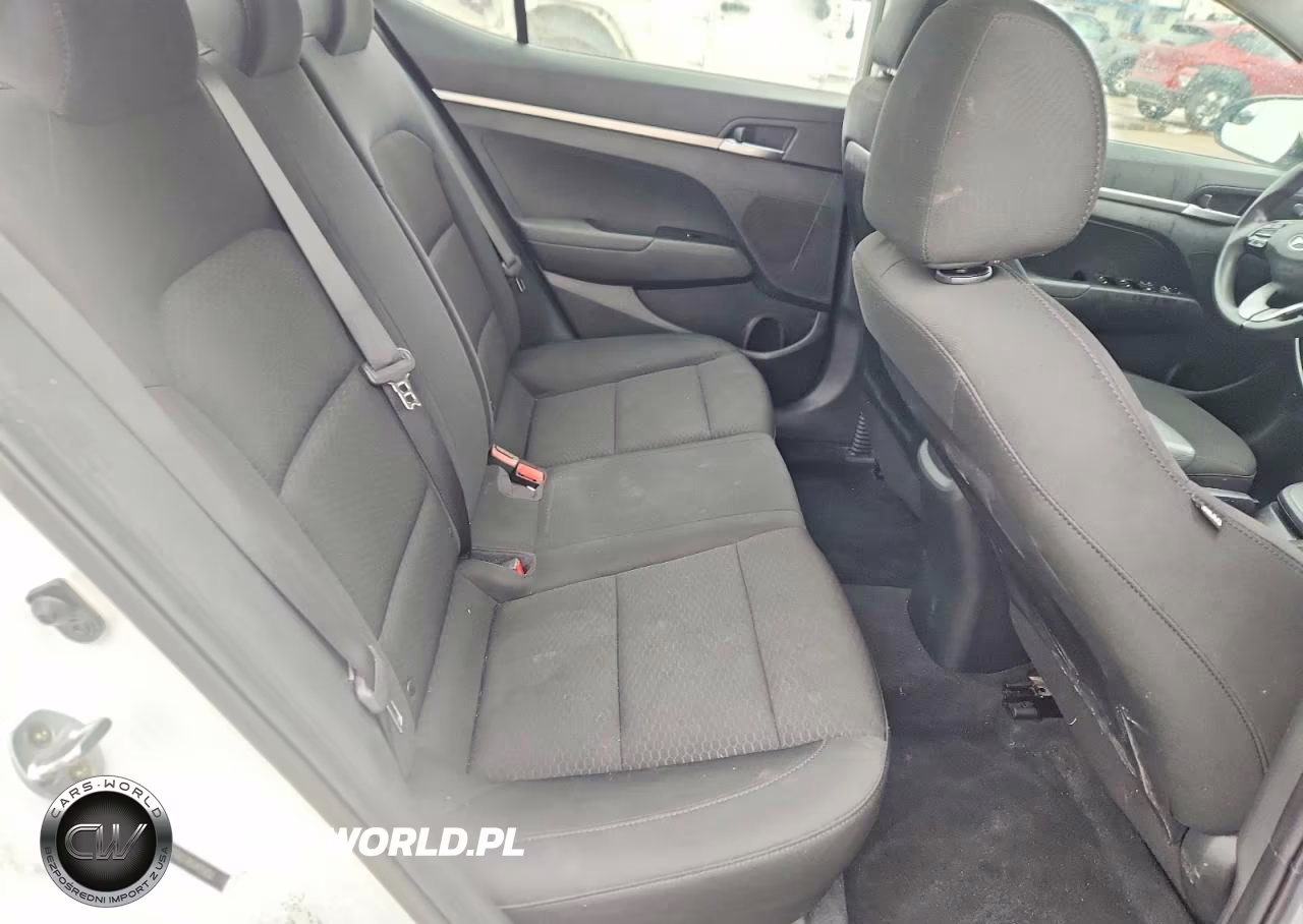 2019 Hyundai Elantra Se VIN:5NPD74LF7KH495856 - 10