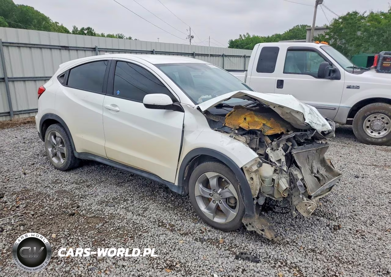 2017 Honda Hr-V Lx VIN:3CZRU5H36HM724589 - 4