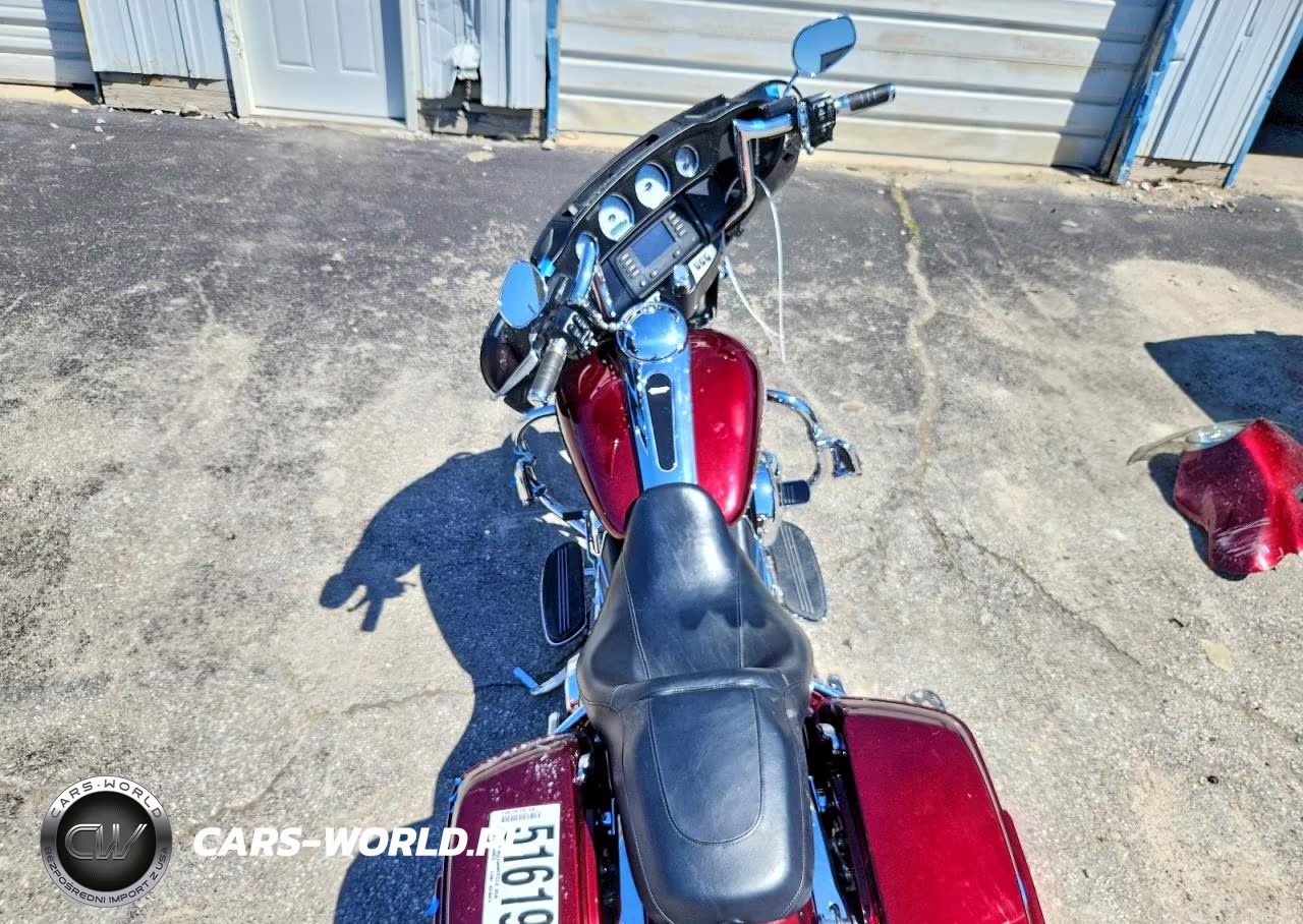 2015 Harley-Davidson Flhx Street Glide VIN:1HD1KBM10FB649936 - 6