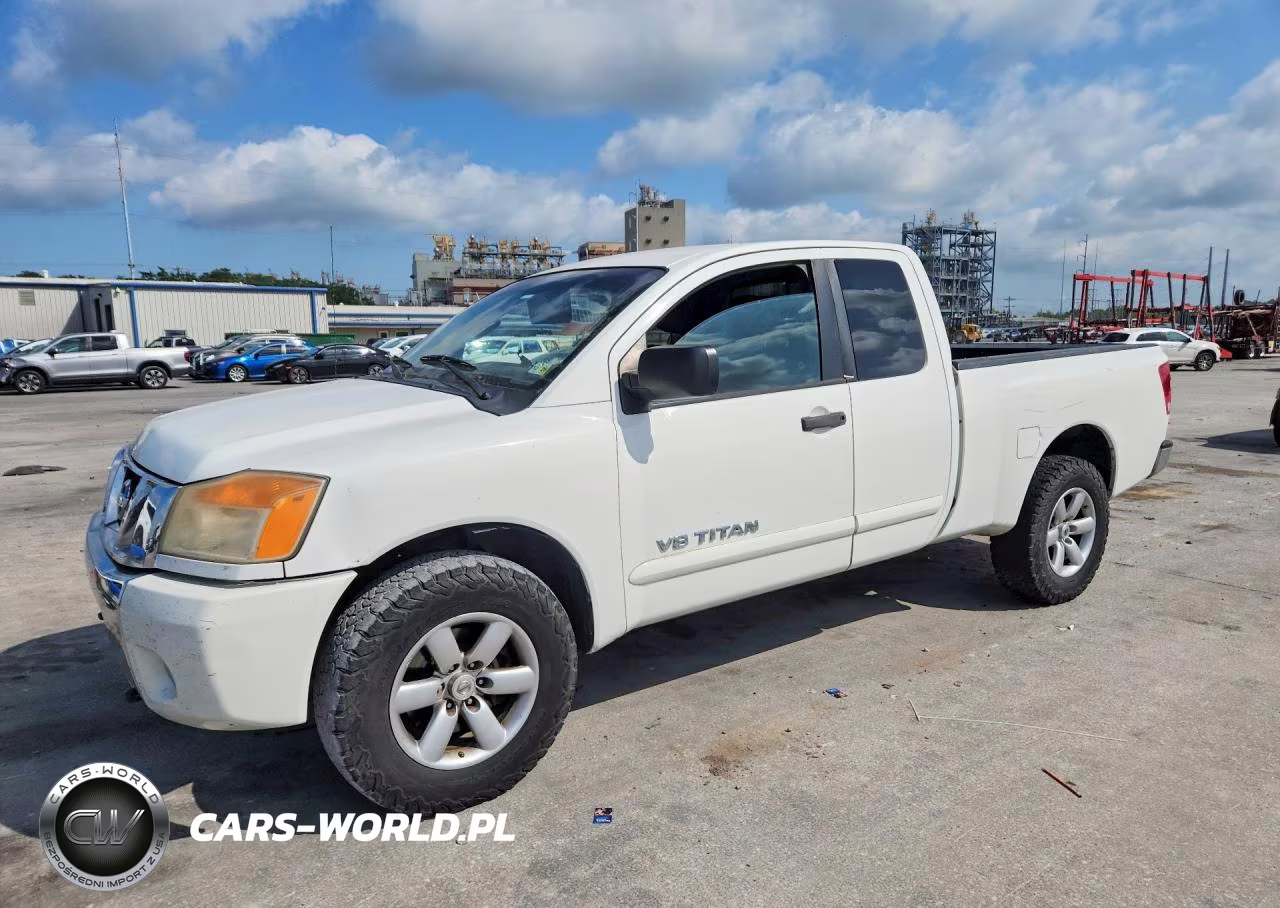 2012 Nissan Titan Sv