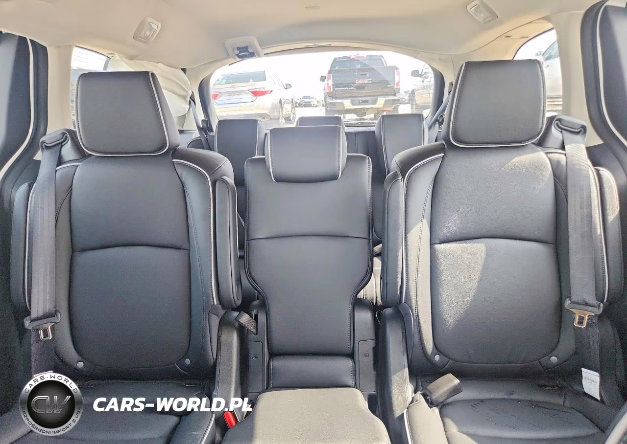 2025 Honda Odyssey Touring VIN:5FNRL6H83SB066669 - 10