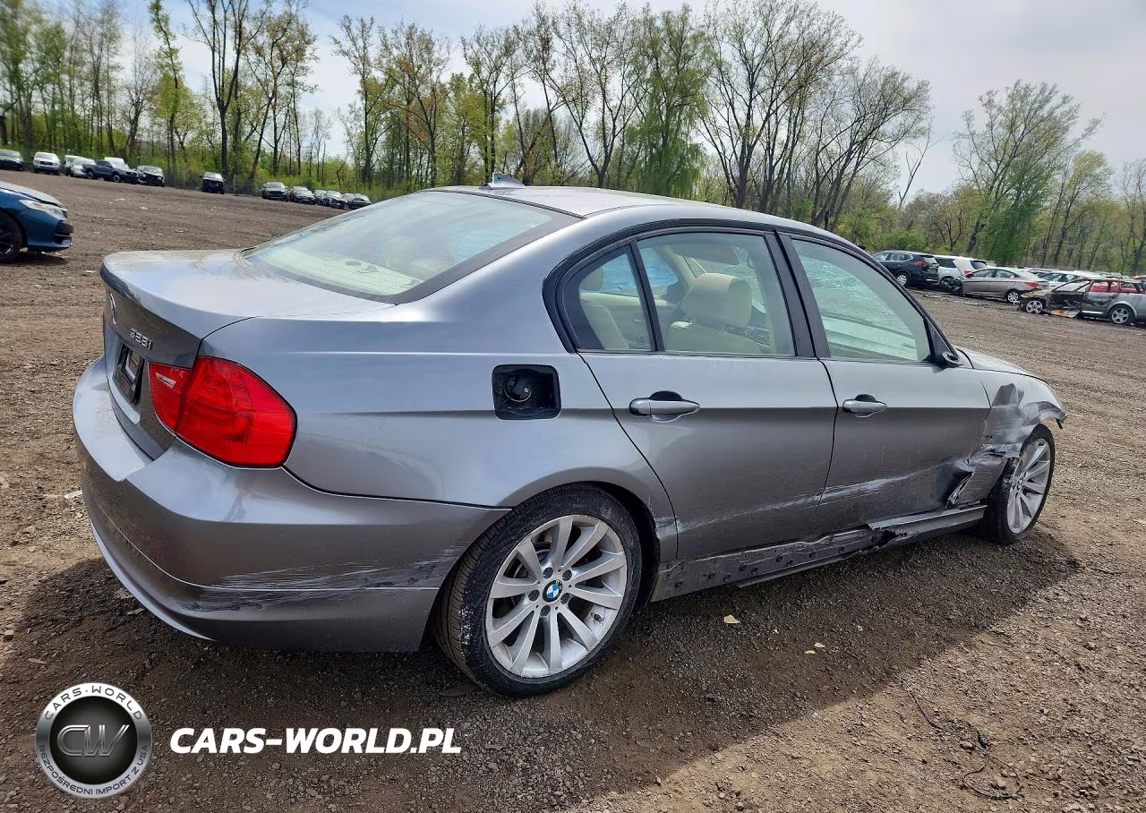 2011 BMW 328 Xi Sulev VIN:WBAPK5G51BNN80093 - 3
