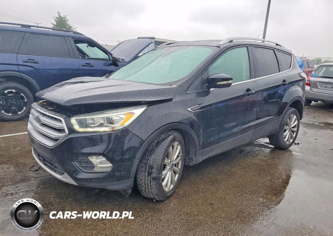 2017 Ford Escape Titanium – zdjęcie 1 z 13