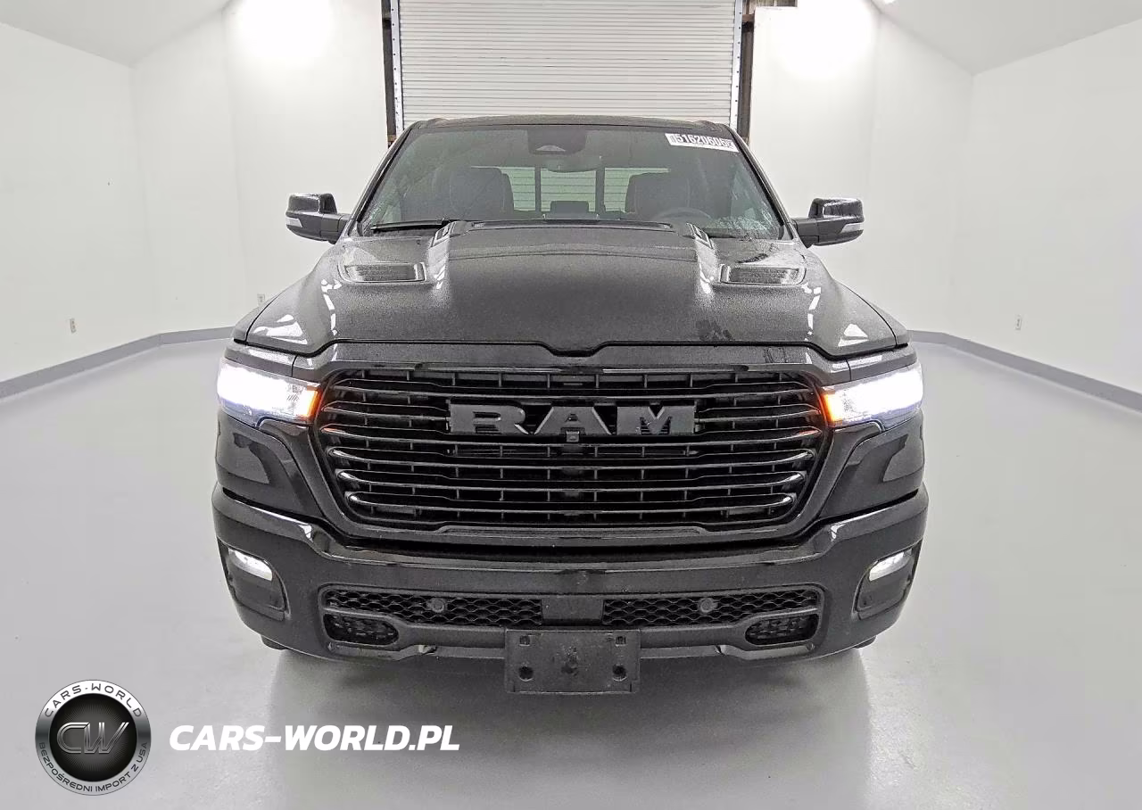2025 Ram 1500 Laramie VIN:1C6SRFJPXSN766134 - 5