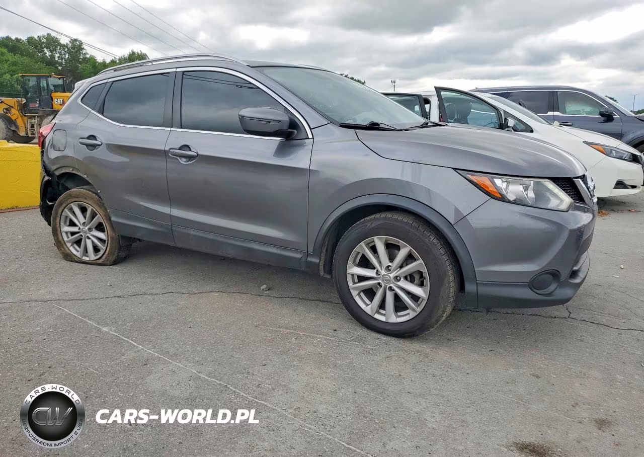 2018 Nissan Rogue Sport Sv VIN:JN1BJ1CR4JW200628 - 4