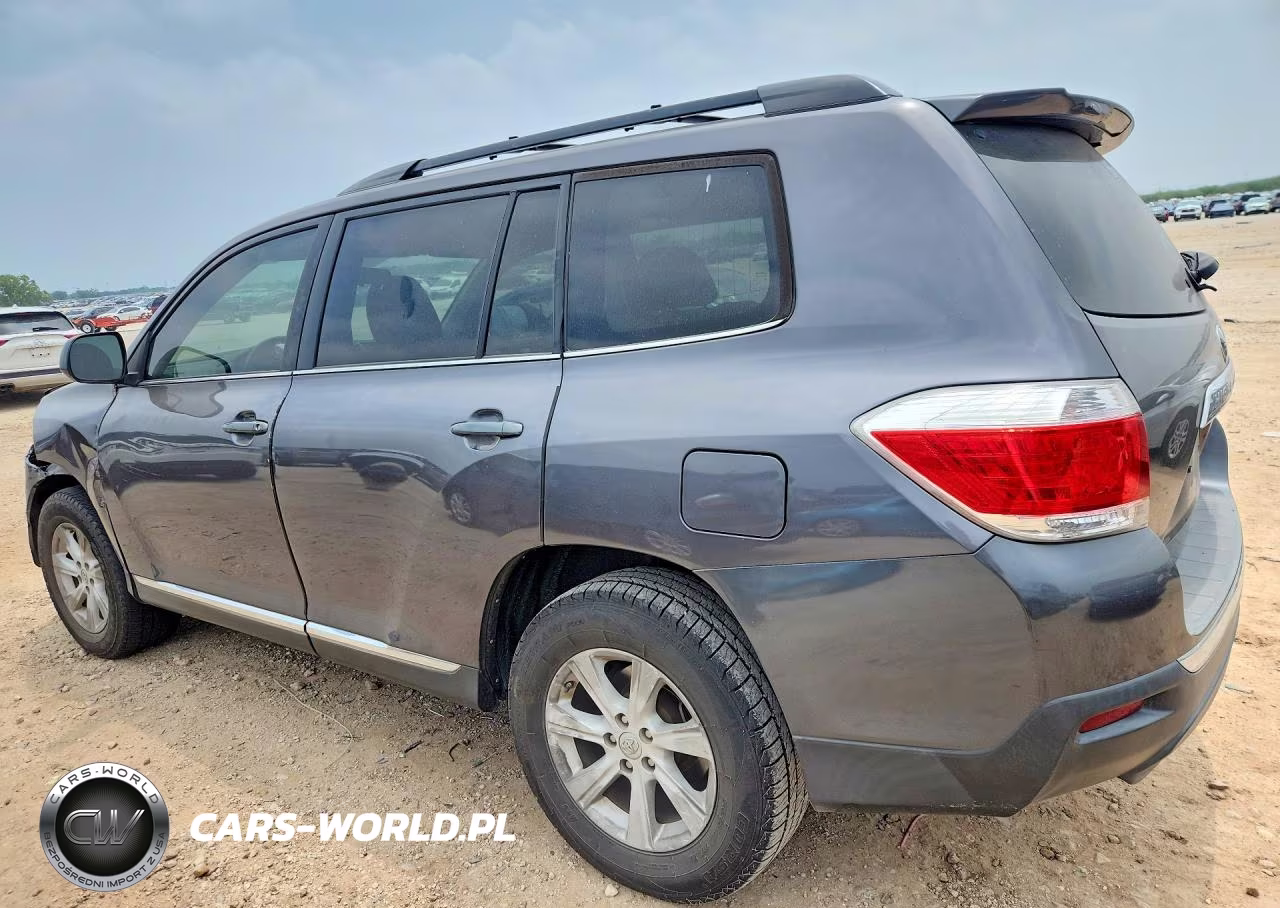 2013 Toyota Highlander Plus VIN:5TDZK3EH8DS132458 - 2