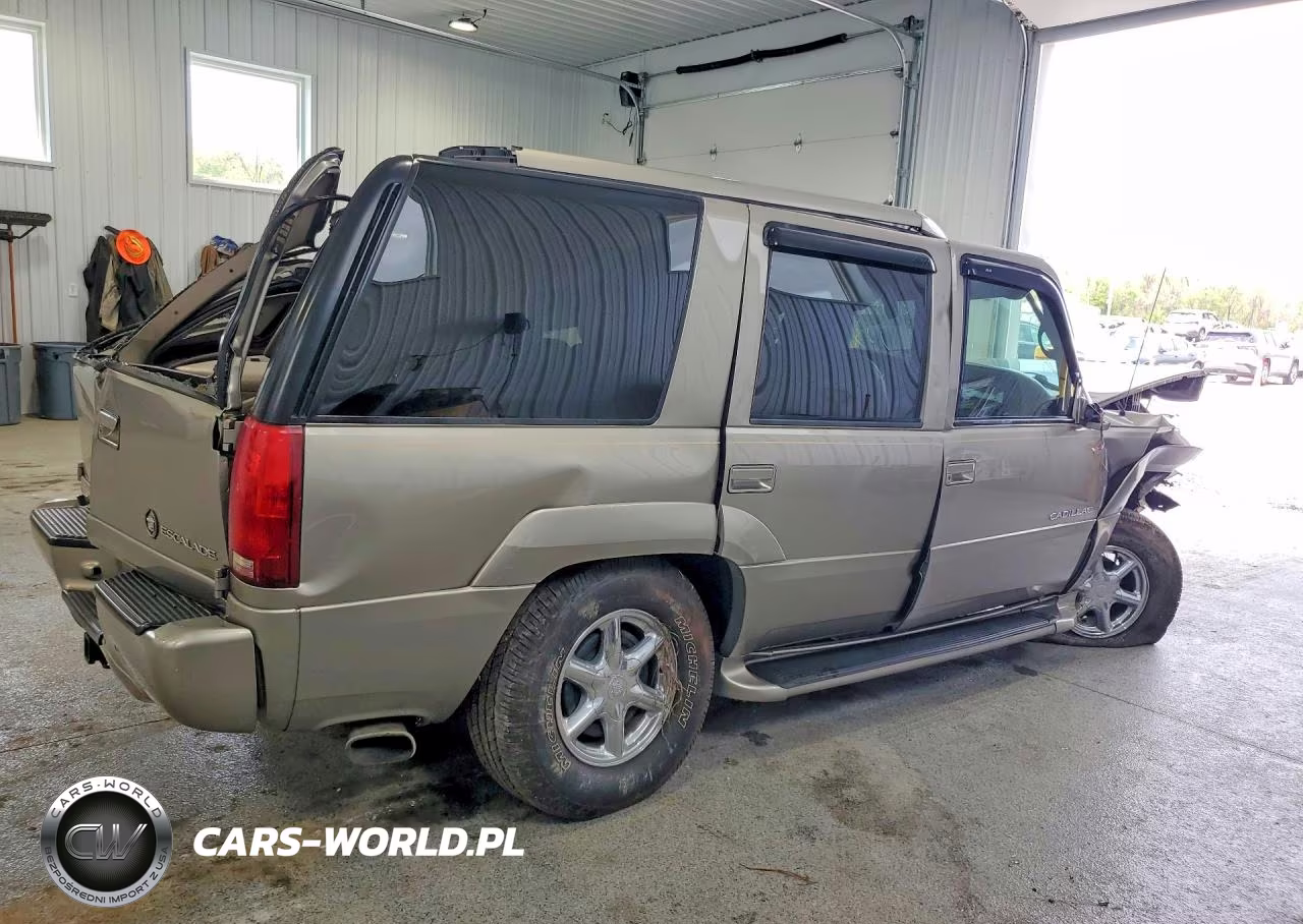 2000 Cadillac Escalade Luxury VIN:1GYEK63R9YR184725 - 3