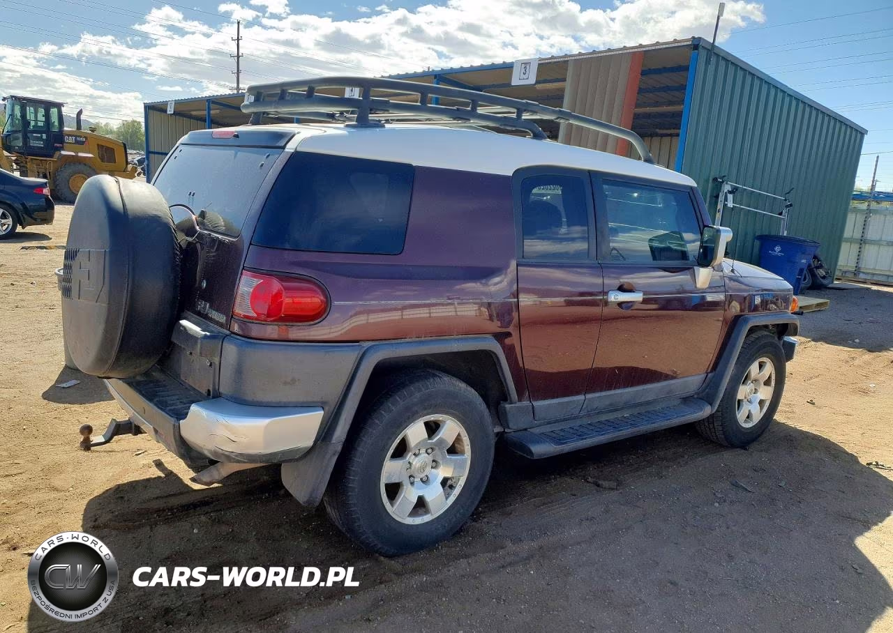 2007 Toyota Fj Cruiser Base VIN:JTEZU11F770012852 - 3