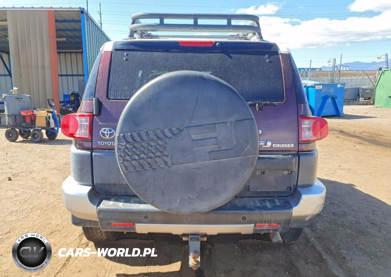 2007 Toyota Fj Cruiser Base VIN:JTEZU11F770012852 - 6