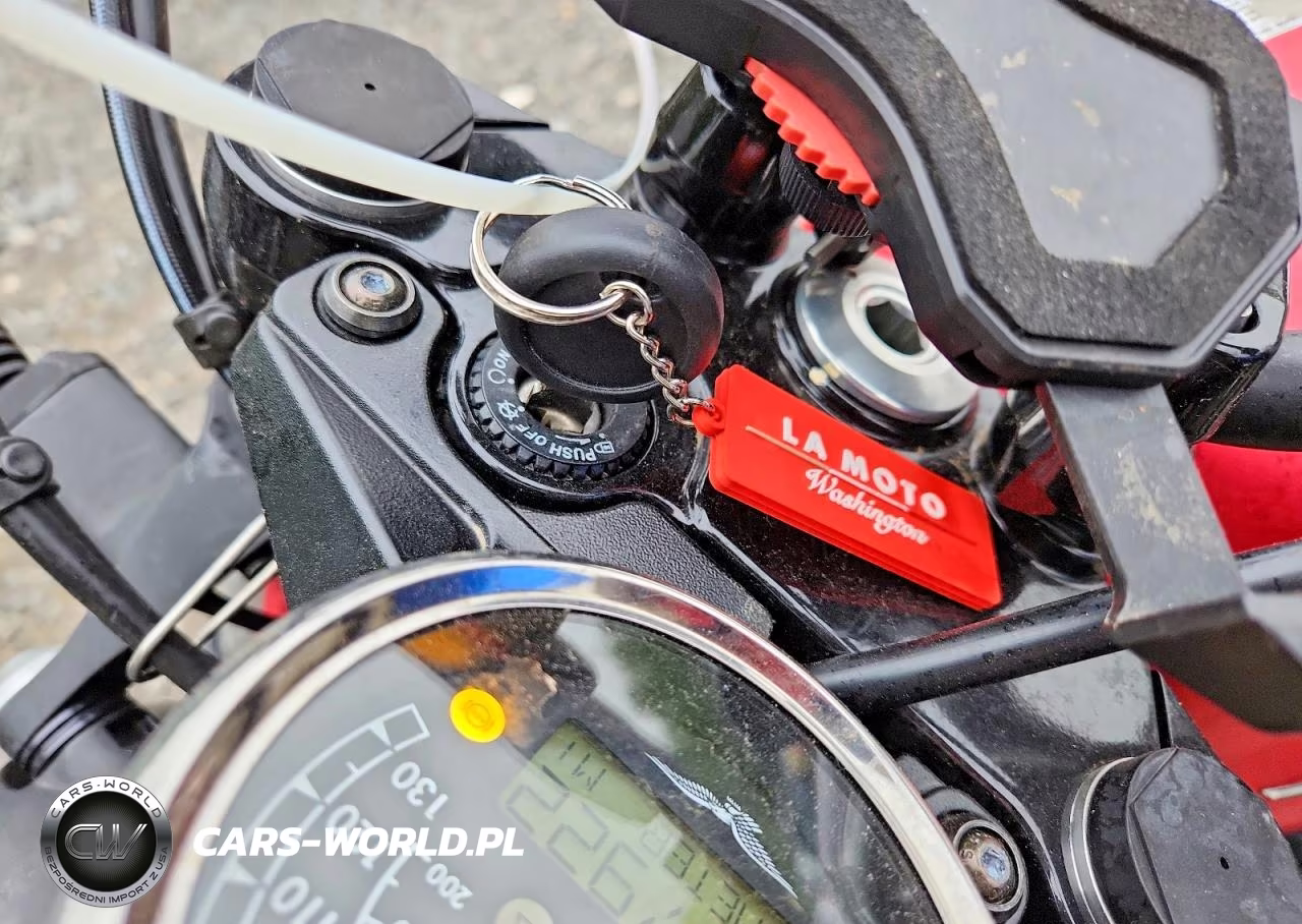 2019 Moto Guzzi V7 Iii Stn VIN:ZGULDU008KM000961 - 8