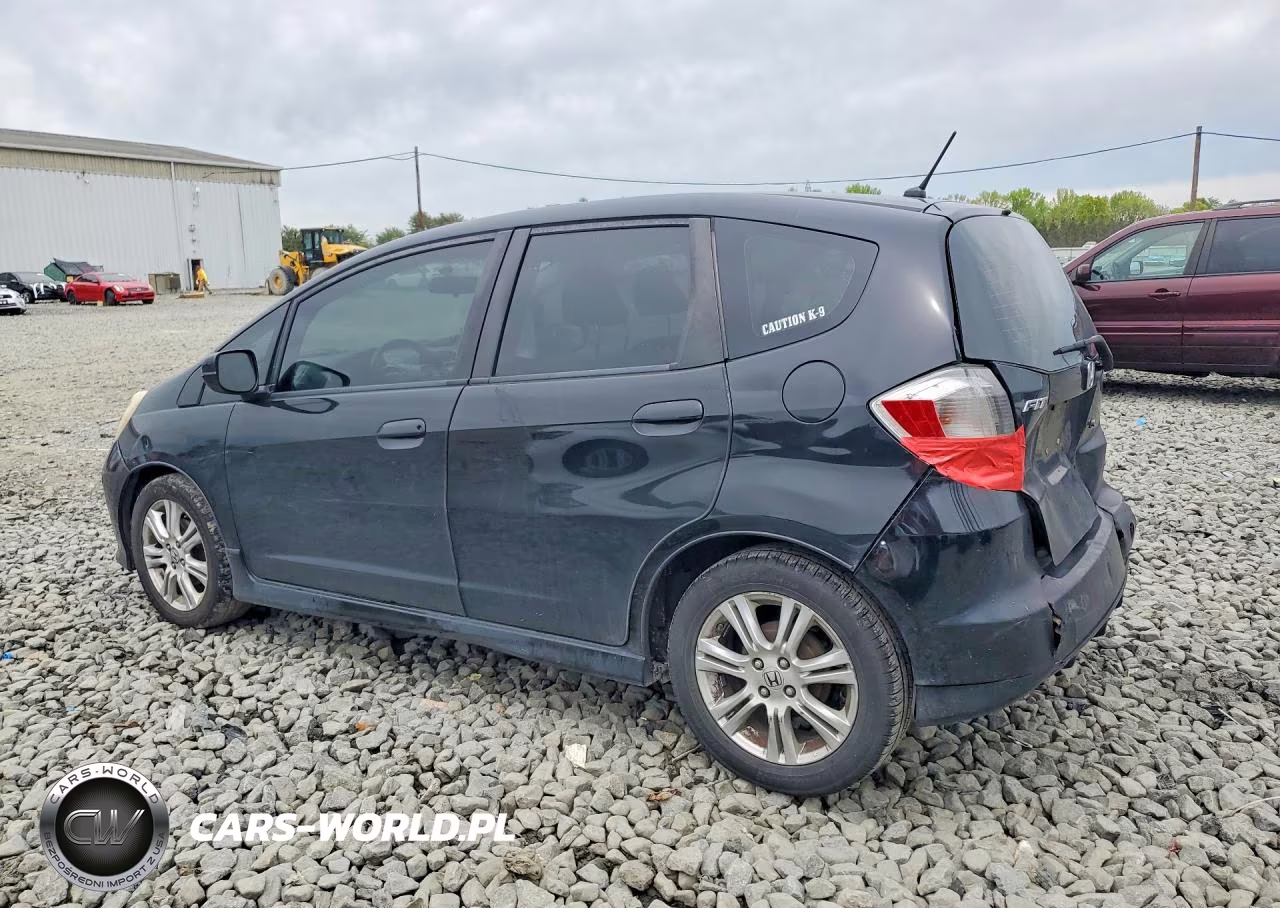 2010 Honda Fit Sport VIN:JHMGE8H4XAC002813 - 2