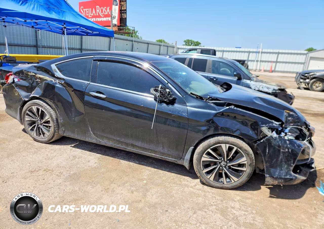 2017 Honda Accord Exl VIN:1HGCT1B88HA000672 - 4
