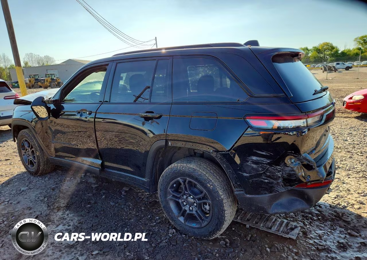 2024 Jeep Grand Cherokee Trailhawk 4Xe VIN:1C4RJYC63R8953660 - 2