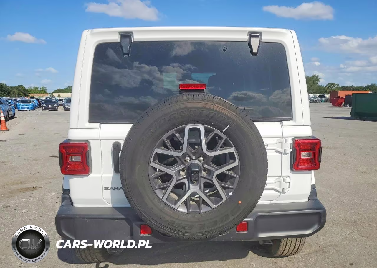 2025 Jeep Wrangler Sahara VIN:1C4PJXEN4SW506035 - 6