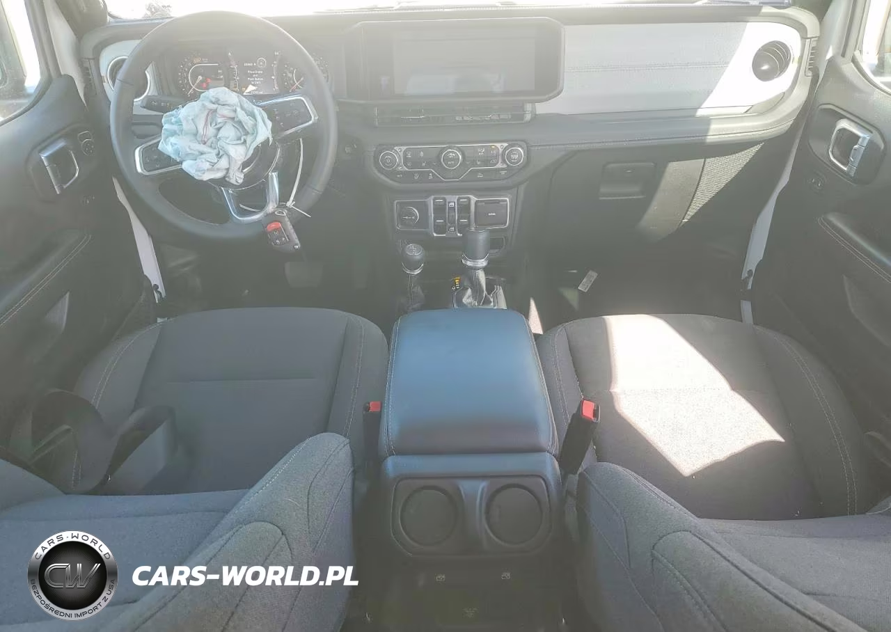 2025 Jeep Wrangler Sahara VIN:1C4PJXEN4SW506035 - 8