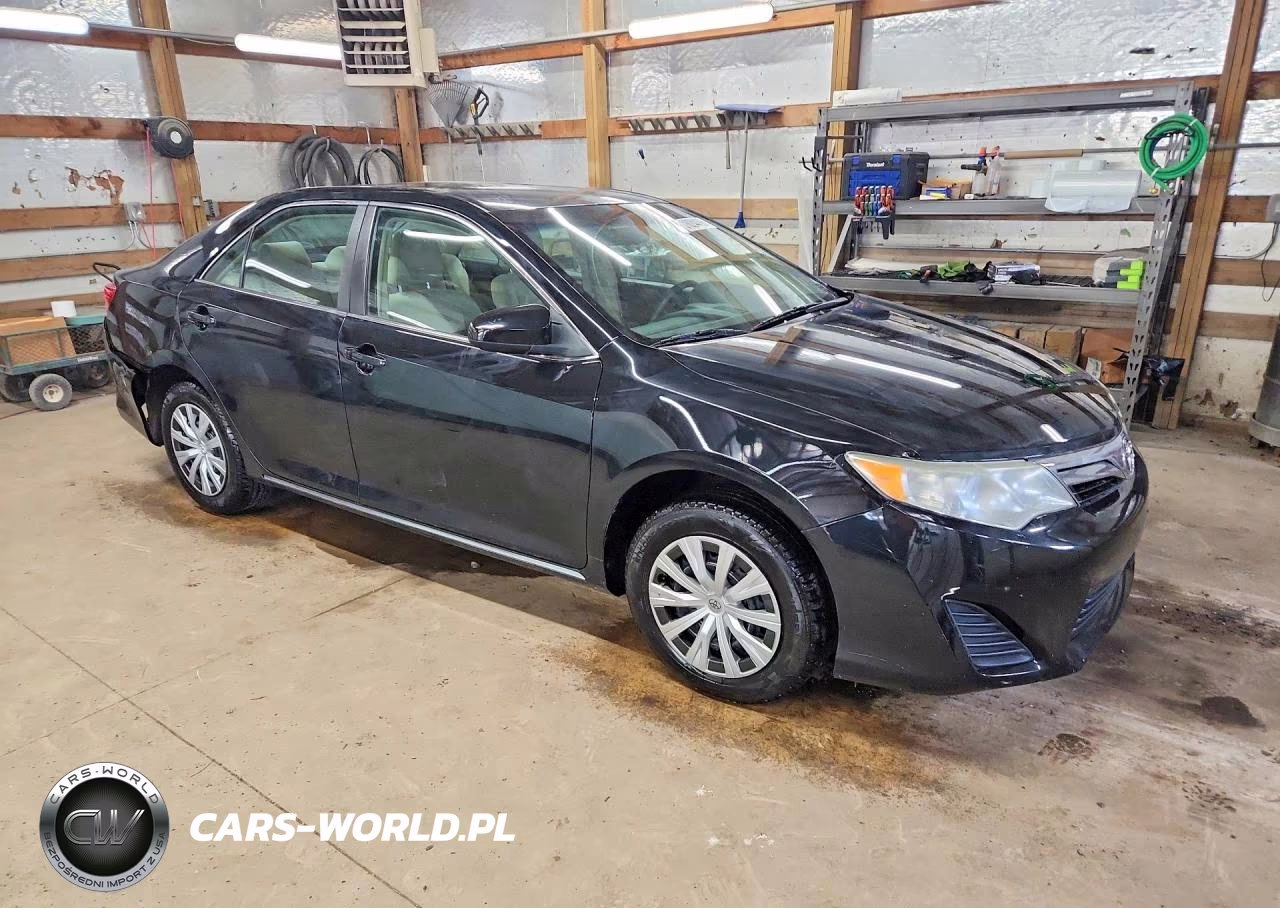 2014 Toyota Camry Le VIN:4T1BF1FK9EU356738 - 4