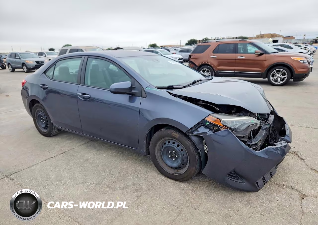 2019 Toyota Corolla Le VIN:5YFBURHEXKP883793 - 4