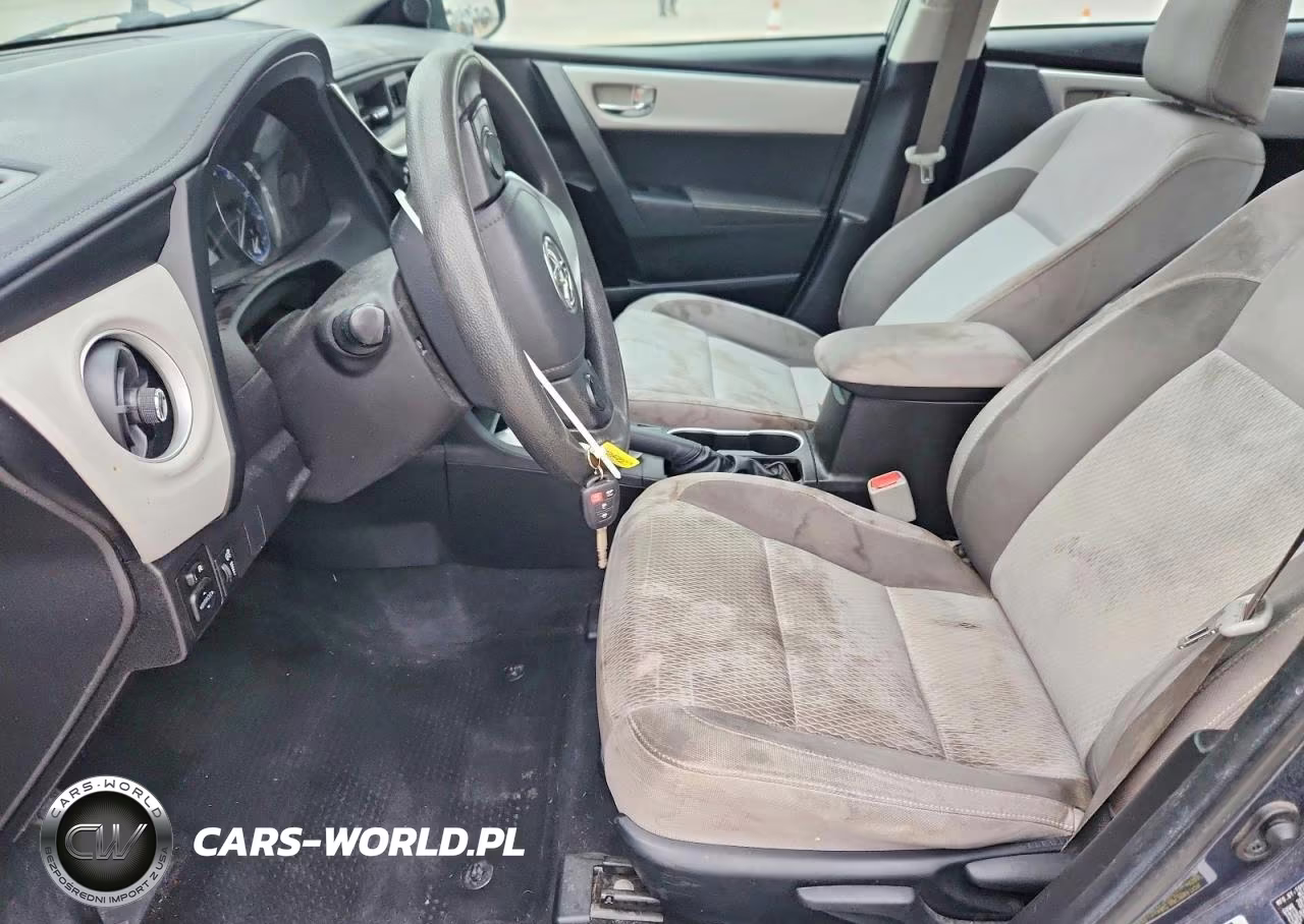 2019 Toyota Corolla Le VIN:5YFBURHEXKP883793 - 7
