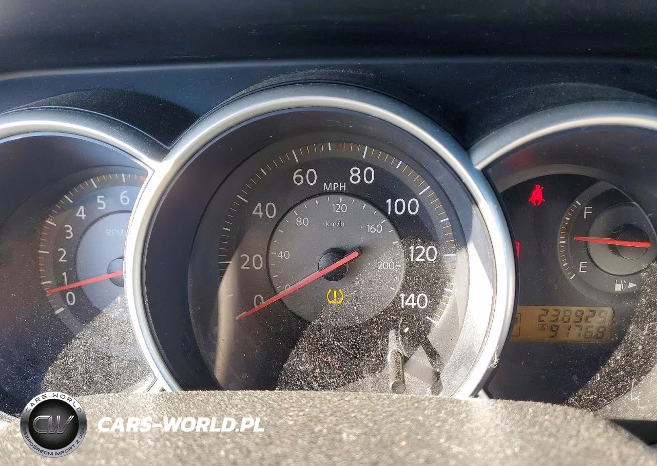 2009 Nissan Versa 1.8 S VIN:3N1BC13E39L372772 - 9